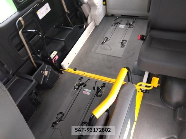 Toyota REGIUSACE VAN 2017-04 1847874-6