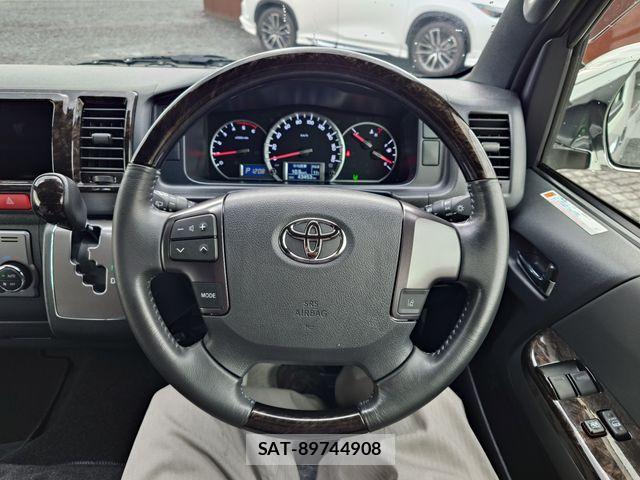 Toyota REGIUSACE VAN 2019-02 2085352-12