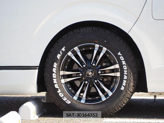 Toyota REGIUSACE VAN 2017-05 2100769-9