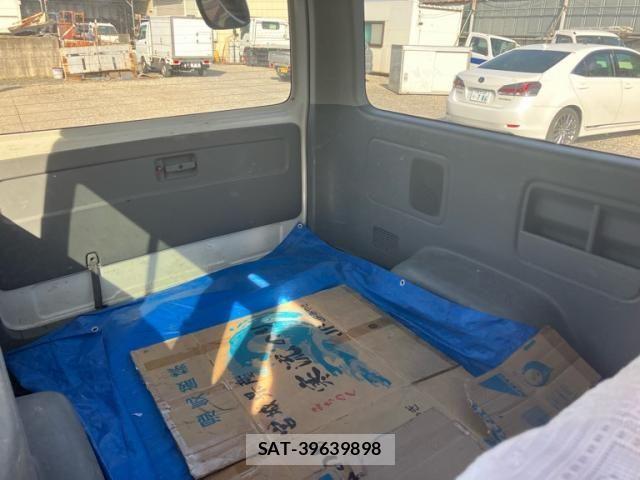Toyota REGIUSACE VAN 2009-09 2320049-16
