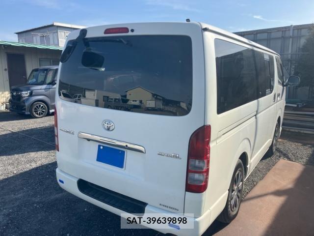 Toyota REGIUSACE VAN 2009-09 2320049-3