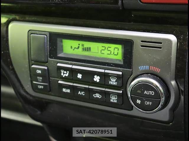 Toyota REGIUSACE VAN 2016-06 2487828-9