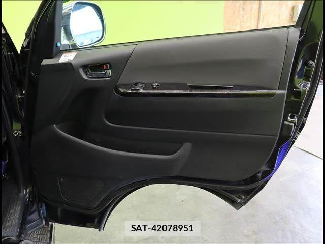 Toyota REGIUSACE VAN 2016-06 2487828-18