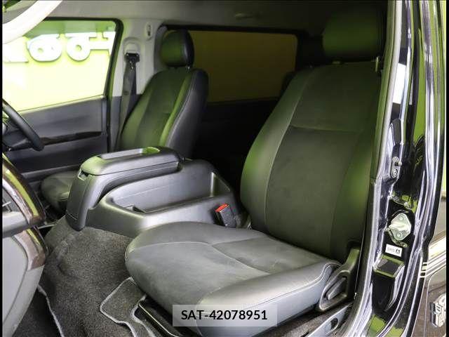 Toyota REGIUSACE VAN 2016-06 2487828-24