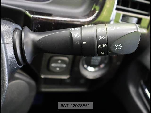 Toyota REGIUSACE VAN 2016-06 2487828-27