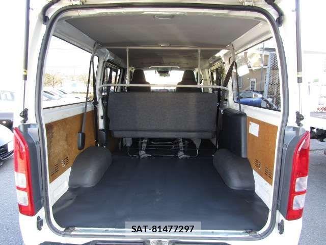 Toyota REGIUSACE VAN 2019-10 2675282-10