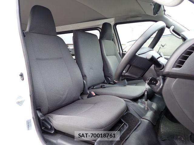 Toyota REGIUSACE VAN 2019-11 3422916-20