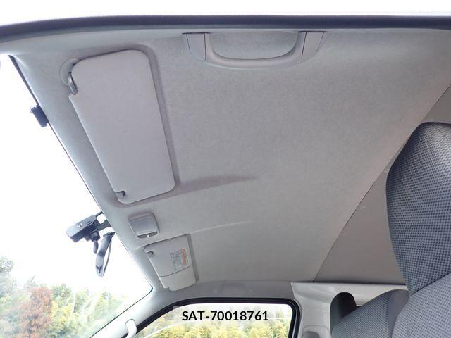 Toyota REGIUSACE VAN 2019-11 3422916-24