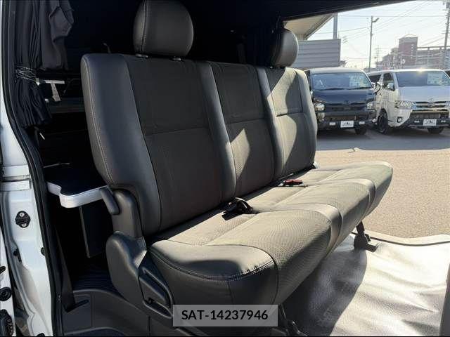 Toyota REGIUSACE VAN 2019-02 3909394-9