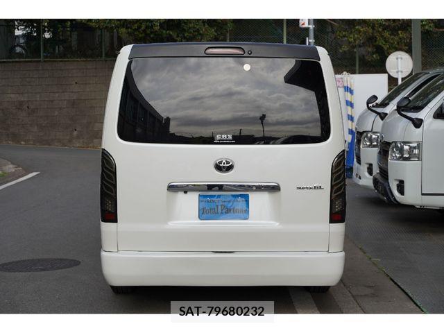 Toyota REGIUSACE VAN 2014-10 4048160-14
