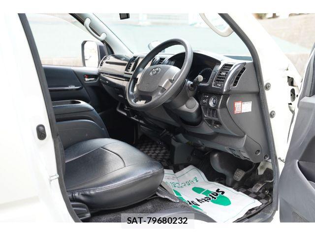 Toyota REGIUSACE VAN 2014-10 4048160-22