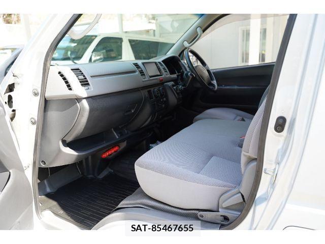 Toyota REGIUSACE VAN 2009-02 4372607-26