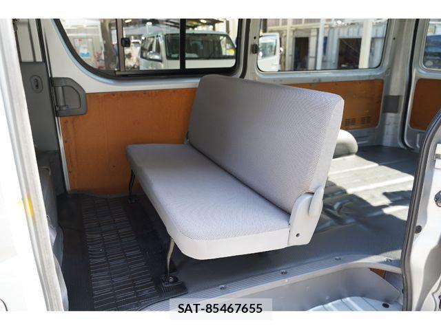 Toyota REGIUSACE VAN 2009-02 4372607-29