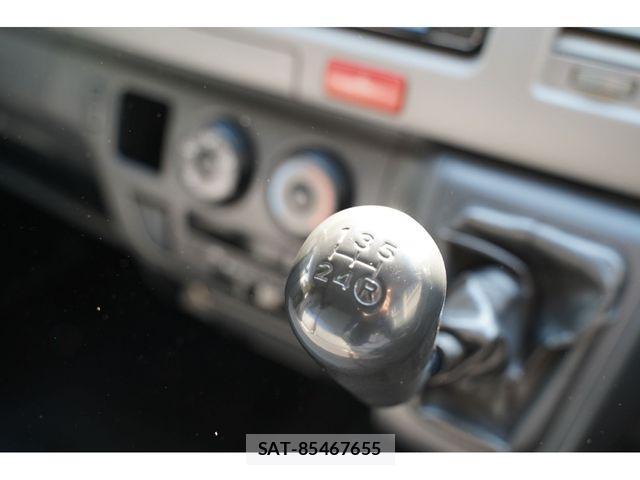 Toyota REGIUSACE VAN 2009-02 4372607-7