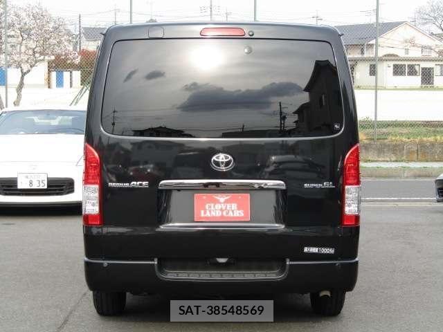 Toyota REGIUSACE VAN 2020-03 6017033-15