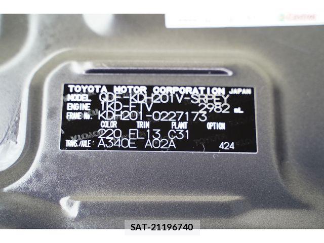 Toyota REGIUSACE VAN 2017-06 6017036-1