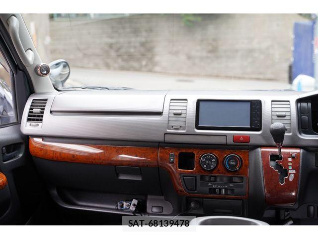 Toyota REGIUSACE VAN 2005-03 6017055-19