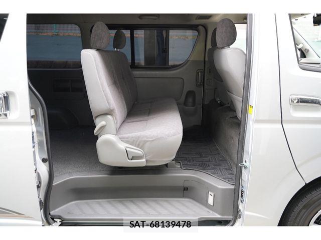 Toyota REGIUSACE VAN 2005-03 6017055-26