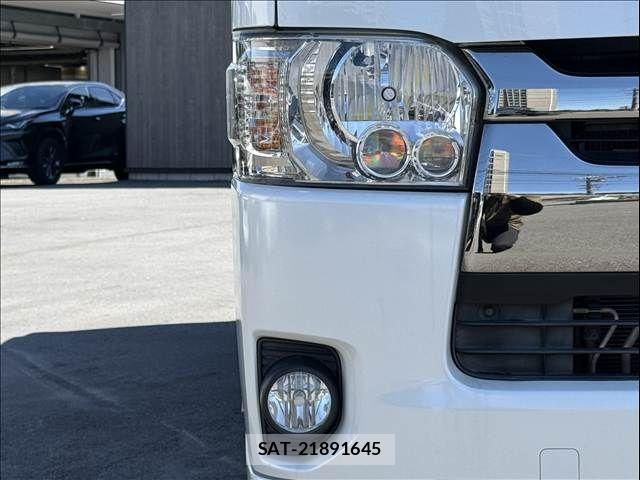 Toyota REGIUSACE VAN 2016-07 6017040-4