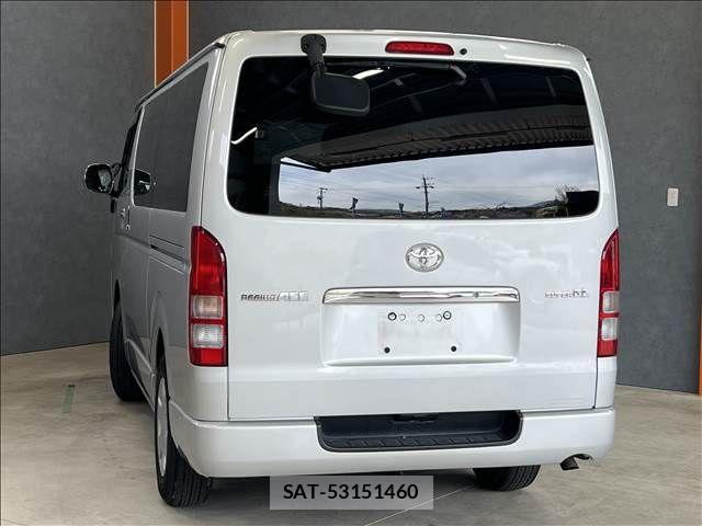 Toyota REGIUSACE VAN 2011-06 6218954-2