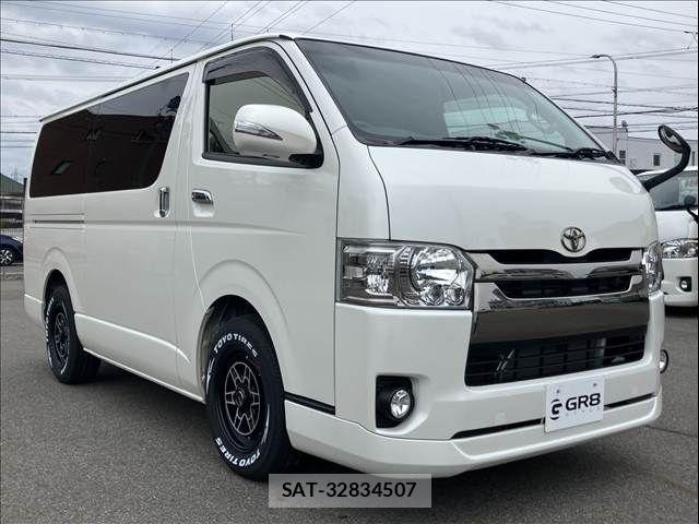 Toyota REGIUSACE VAN 2015-04 6247016-10