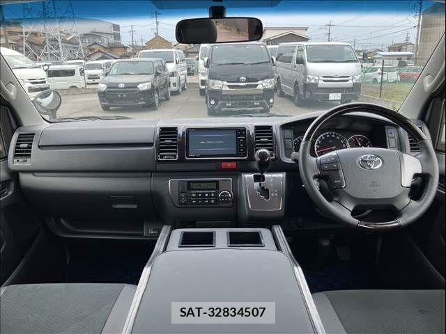 Toyota REGIUSACE VAN 2015-04 6247016-3