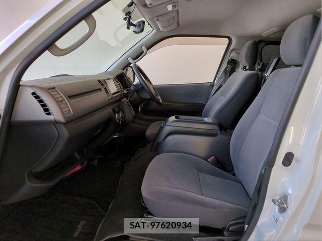 Toyota REGIUSACE VAN 2012-04 6502602-3