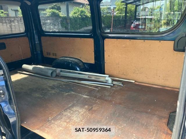 Toyota REGIUSACE VAN 2015-04 6614437-9