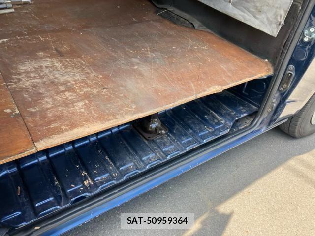 Toyota REGIUSACE VAN 2015-04 6614437-10