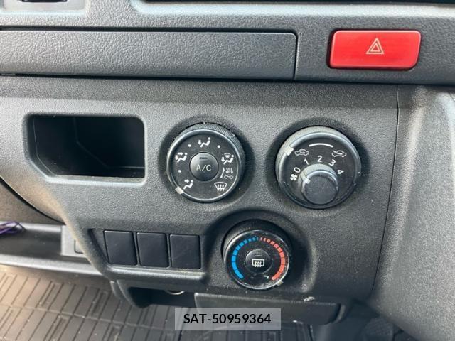 Toyota REGIUSACE VAN 2015-04 6614437-12