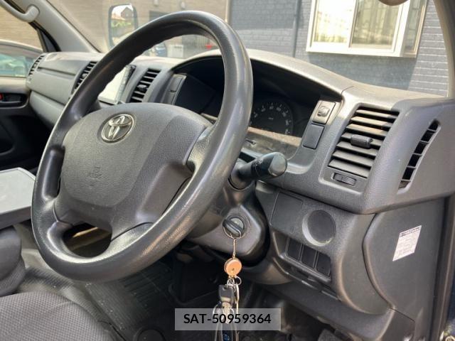 Toyota REGIUSACE VAN 2015-04 6614437-19