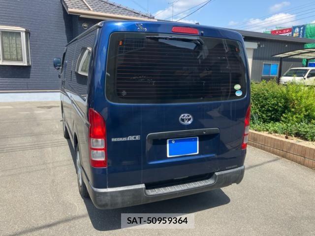 Toyota REGIUSACE VAN 2015-04 6614437-3