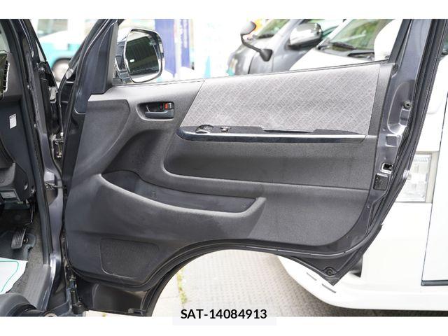 Toyota REGIUSACE VAN 2009-01 6753061-19