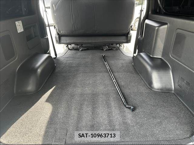 Toyota REGIUSACE VAN 2019-10 6791448-19