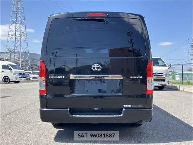 Toyota REGIUSACE VAN 2018-12 6816877-2