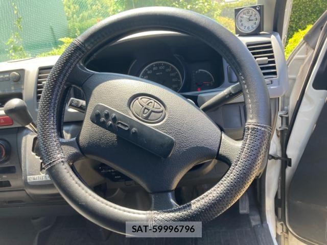 Toyota REGIUSACE VAN 2004-10 6911954-15