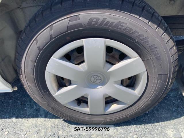 Toyota REGIUSACE VAN 2004-10 6911954-7