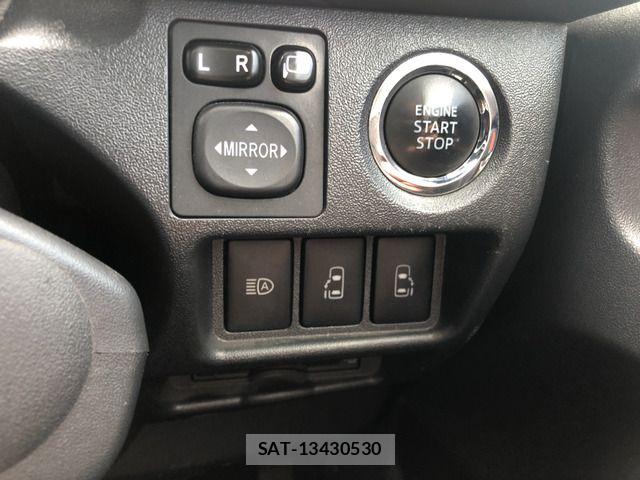 Toyota REGIUSACE VAN 2019-06 6997713-13