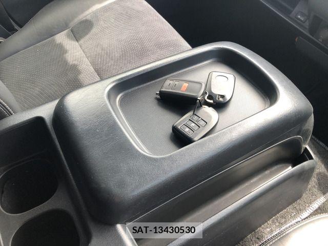 Toyota REGIUSACE VAN 2019-06 6997713-8