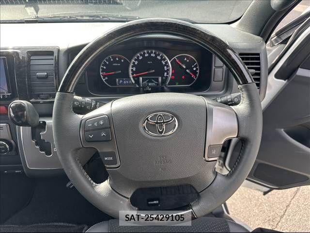 Toyota REGIUSACE VAN 2019-04 7060437-17
