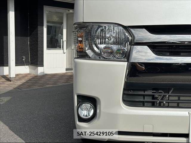 Toyota REGIUSACE VAN 2019-04 7060437-8