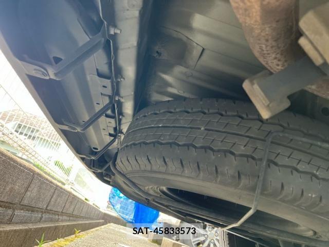 Toyota REGIUSACE VAN 2014-09 7224183-15