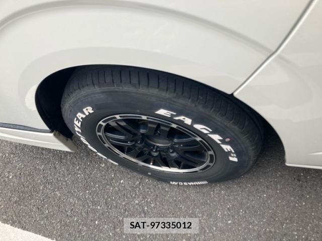 Toyota REGIUSACE VAN 2013-07 7224184-12
