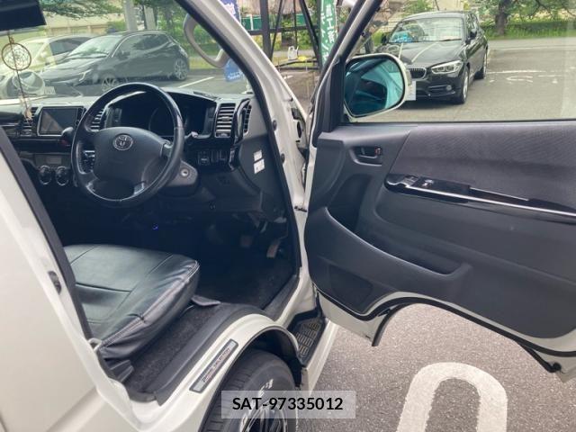 Toyota REGIUSACE VAN 2013-07 7224184-14