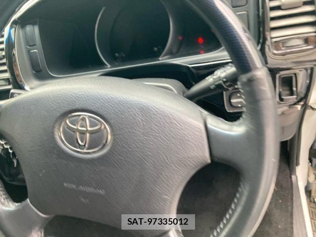 Toyota REGIUSACE VAN 2013-07 7224184-17