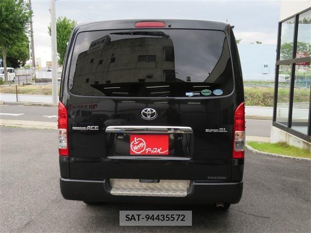 Toyota REGIUSACE VAN 2014-02 7224179-3