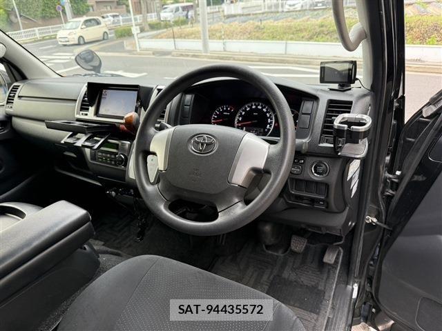 Toyota REGIUSACE VAN 2014-02 7224179-7