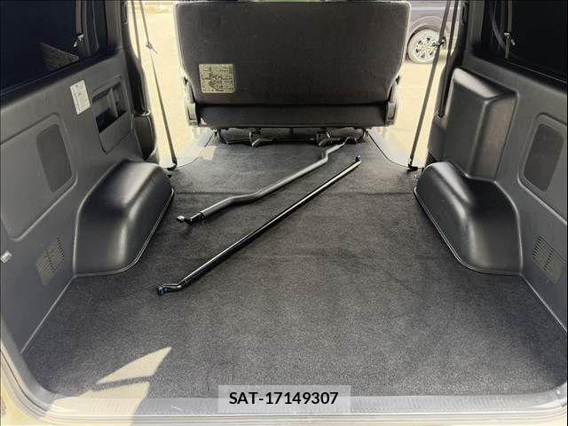 Toyota REGIUSACE VAN 2019-07 7224187-19