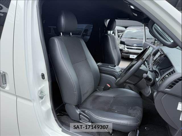Toyota REGIUSACE VAN 2019-07 7224187-8