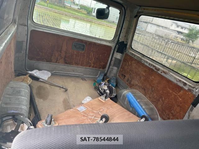 Toyota REGIUSACE VAN 2006-07 7224180-10